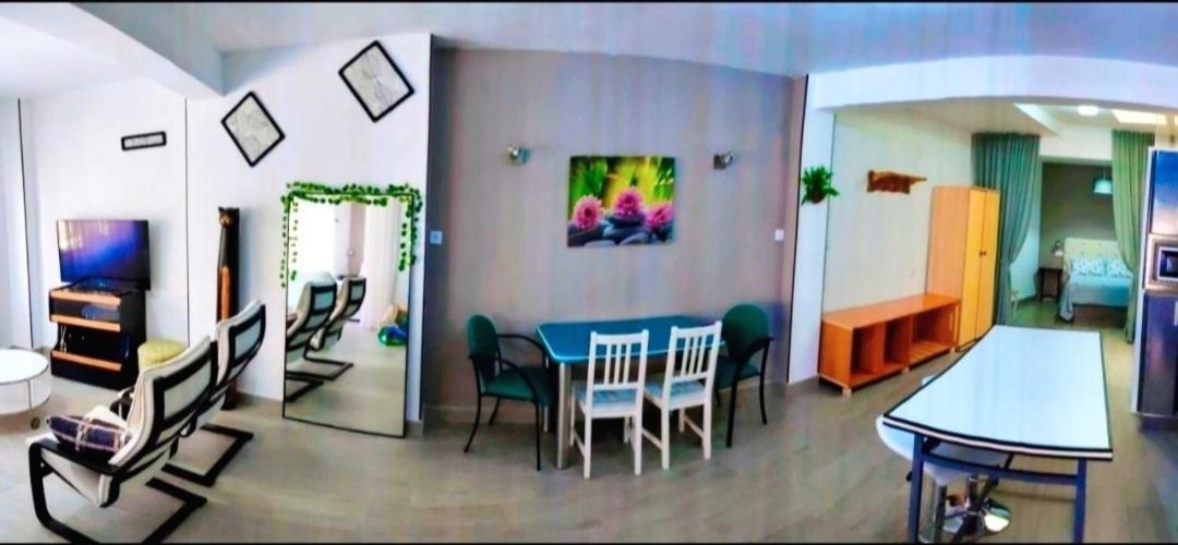 Apartment Loft Centro Con Parking Gratis Y Azotea Chillout Gratis!